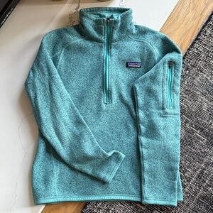 Patagonia Women’s Teal 3/4 quarter zip